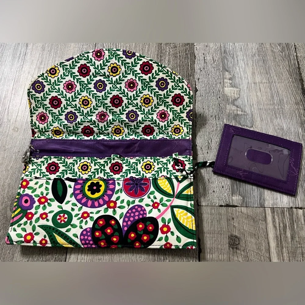 Vera Bradley large‎ wallet